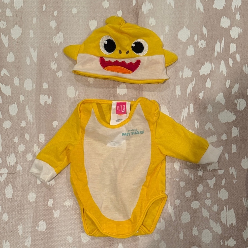 Baby Shark Yellow Costume for NEWBORN